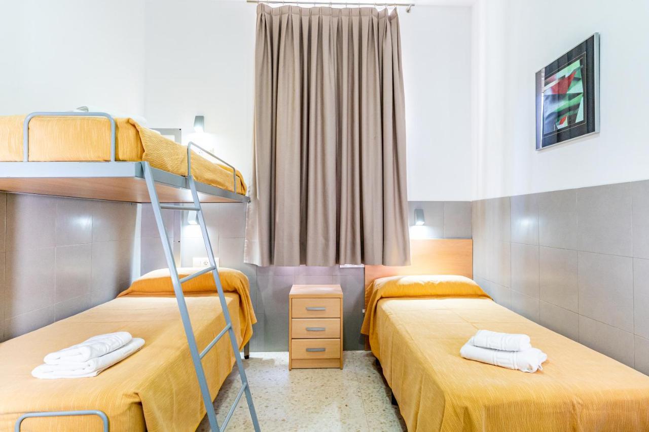 Albergue Inturjoven Málaga Kültér fotó